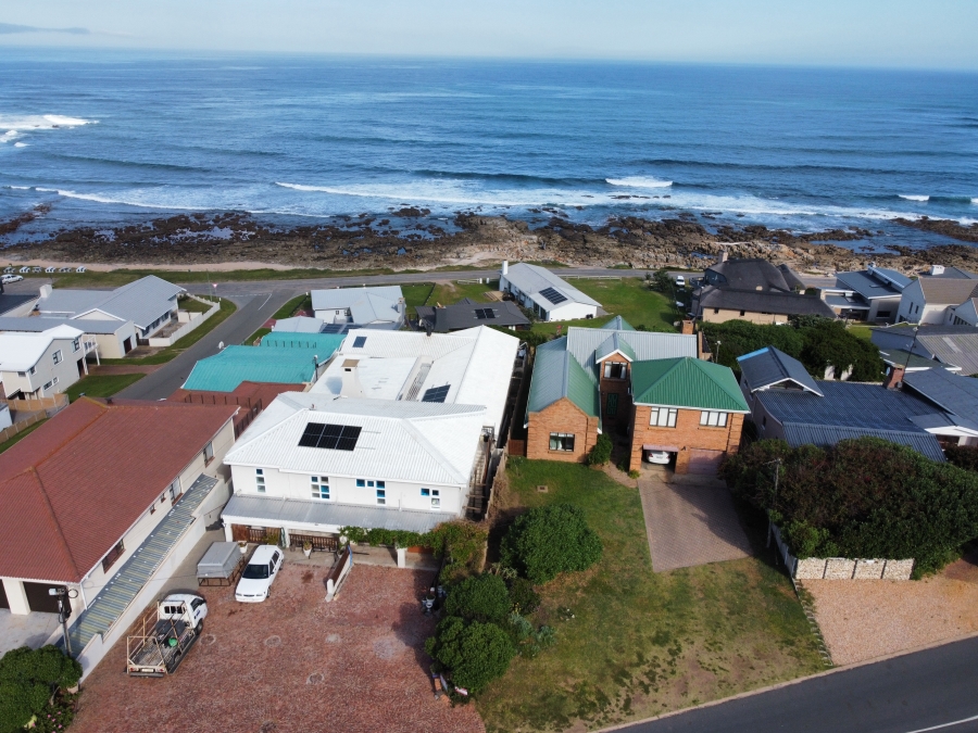 13 Bedroom Property for Sale in Jongensfontein Western Cape